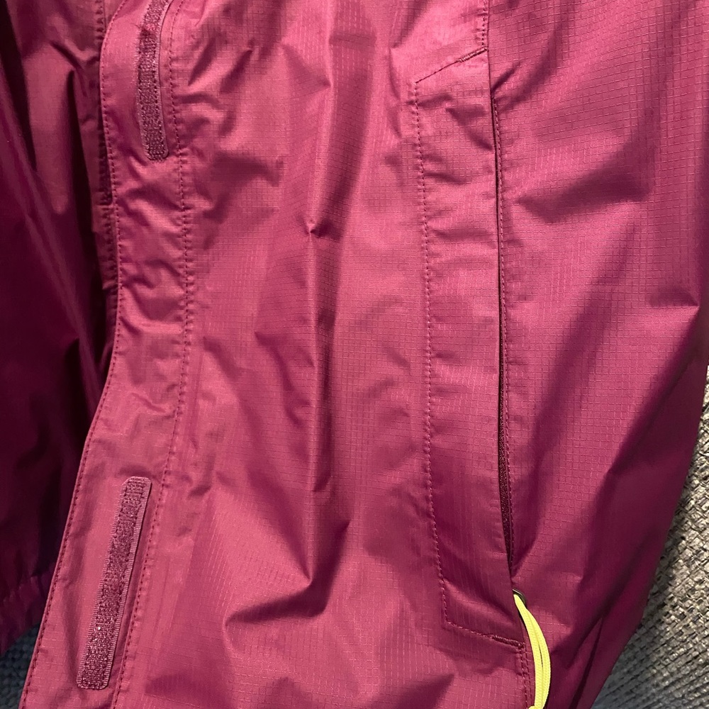 North Face jacket 🌸 - Picture 4 of 10